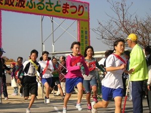 交通安全指導（ふるさとまつり駅伝）